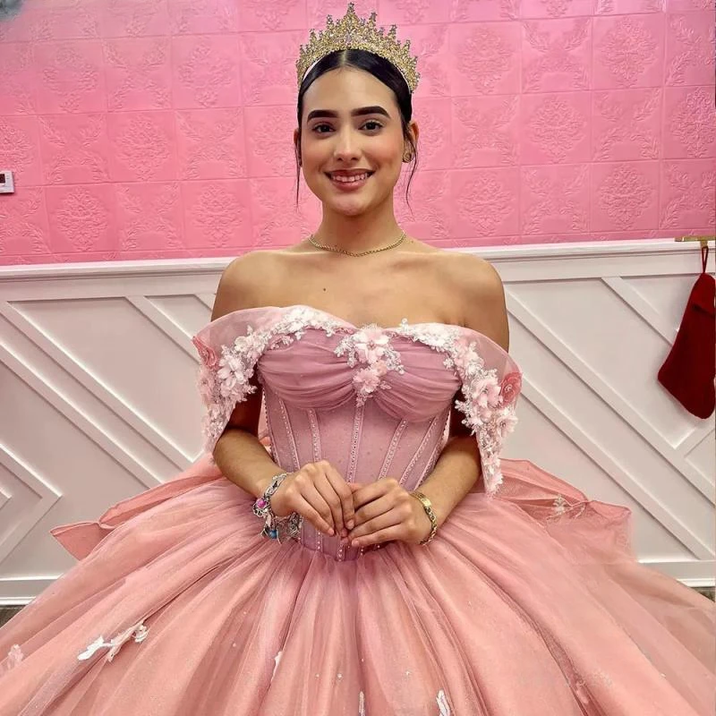 Vestido De baile con lazo De encaje para quinceañera, apliques rosas, hombros descubiertos, corsé De flores 3D, 15 Años