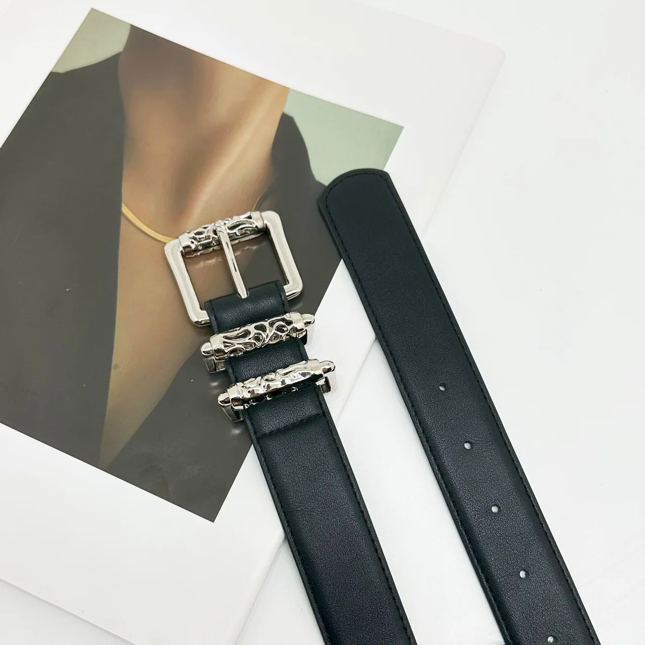 Cinturón de cuero Pu de marca de lujo para mujeres y hombres, hebilla de aleación de diseñador, correa de cintura, pantalones vaqueros femeninos, pretina para vestido