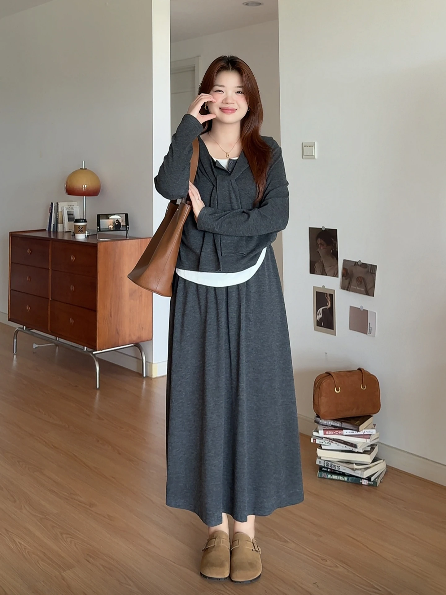 

Осенний модный комплект больших размеров для полных женщин: топ с открытыми плечами и юбка, комплект из двух предметов в корейском стиле, свободный крой, длинный рукав