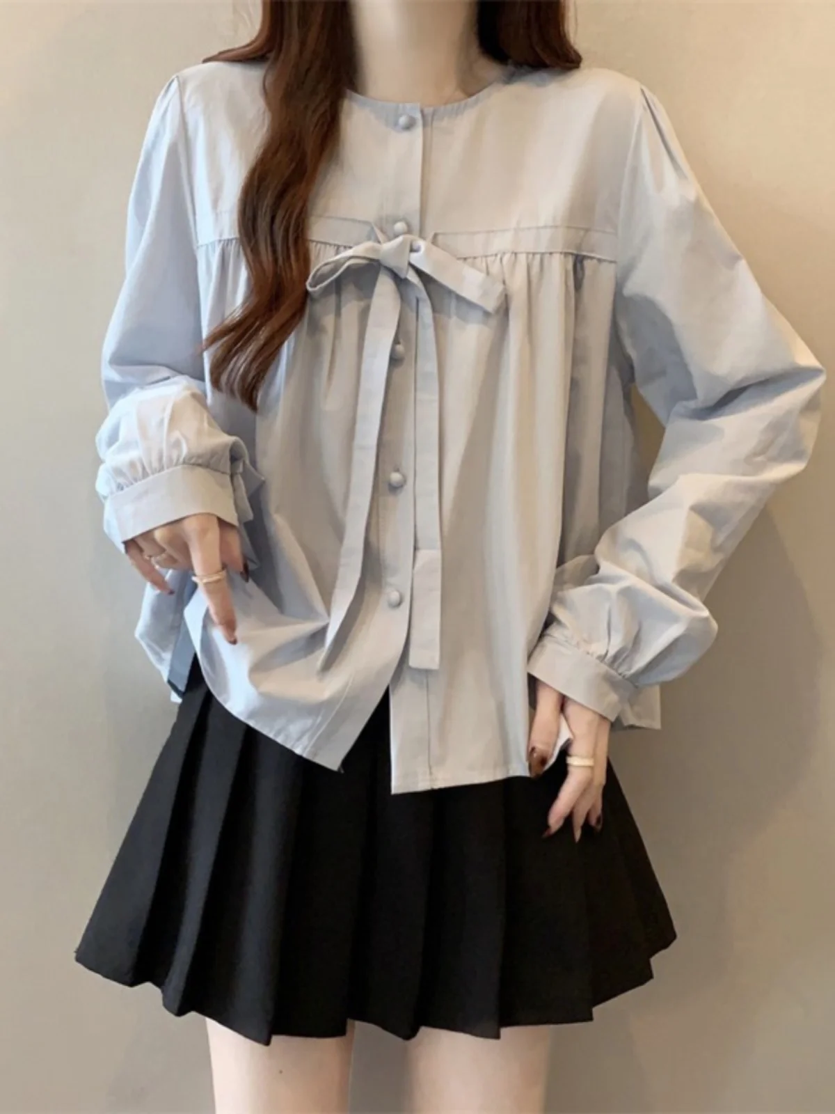 

Blue Bowknot Women's Shirt Shoulder Length Doll Shirt Beautiful Large Size Fat MM Early Spring Fashionable Top