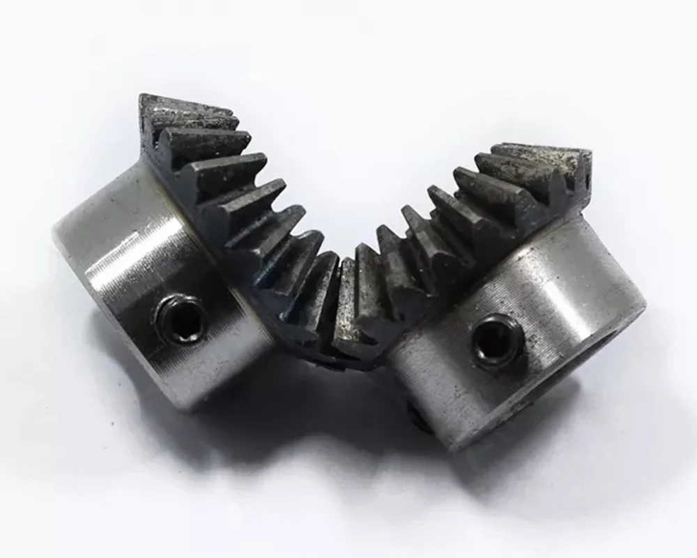 2PCS Bevel Gear 2M 20Teeth Inner Hole 8/10/12/14/15/16/17/18/19/20 mm  90 Degrees Meshing  Steel  Screw  M5