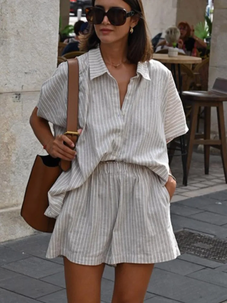 Nice Summer New Casual Stripe Print Single Breasted Shirt Sets Womem's Elastic Waist Shorts Lady High Street Outfit Clothing