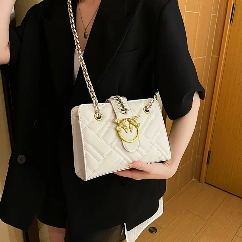 2025 New Retro - Style Double - Swallow Shoulder Bag for Women - Niche Fashion, Versatile for Commuting, Trendy Crossbody Design