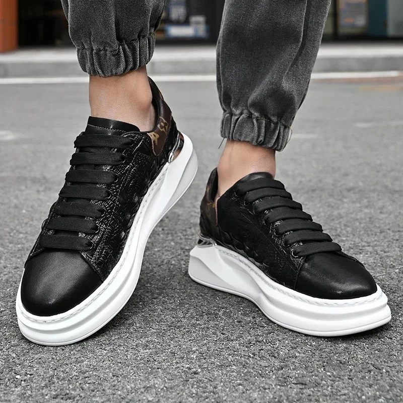 Korean Style Fashion Light Weight Thick Soled White Shoes Individuality Spring Unisex Fashion Shoes Casual Shoes Foot ComfortMen