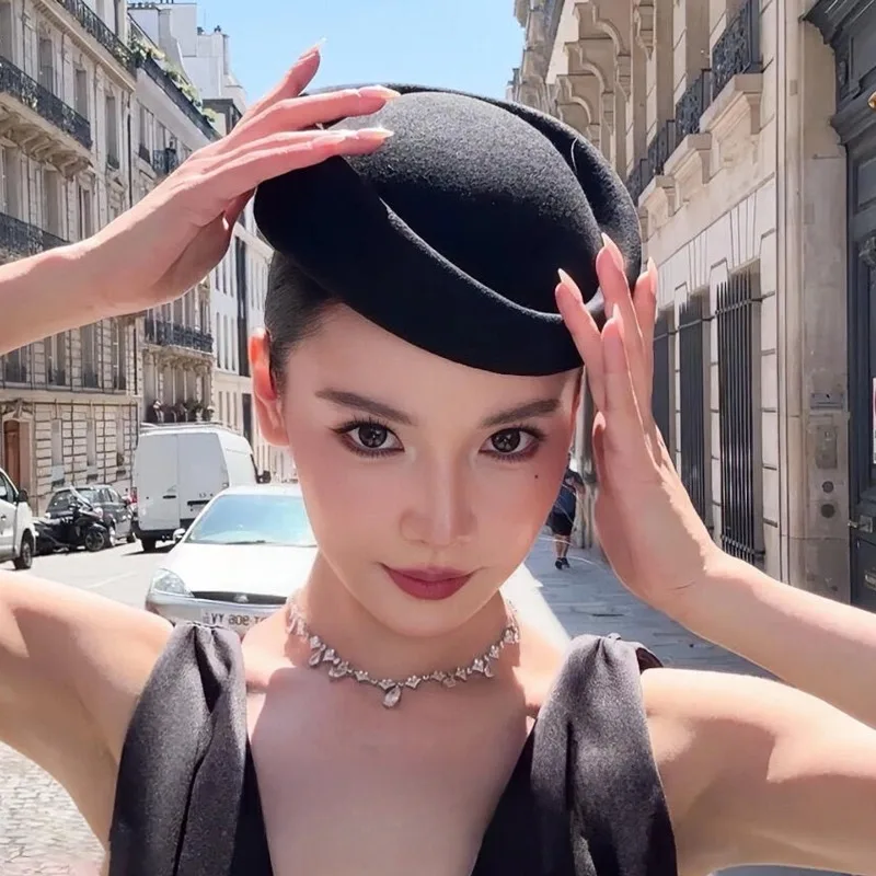Boinas planas negras estilo Hepburn, sombrero de azafata de aviación francesa de alta gama para mujer, boina Retro de la República de China