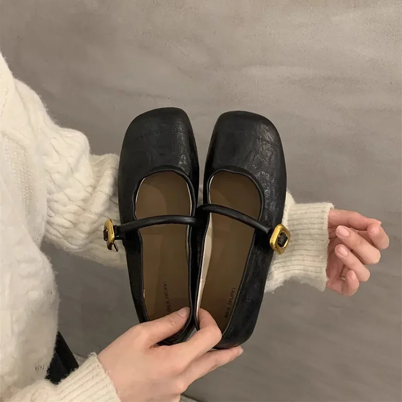 

2025 Women's Flat Shoes French Style Gentleman's Shoes Rubber Upper Small Leather Shoes for Day and Night Zapatillas De Mujer