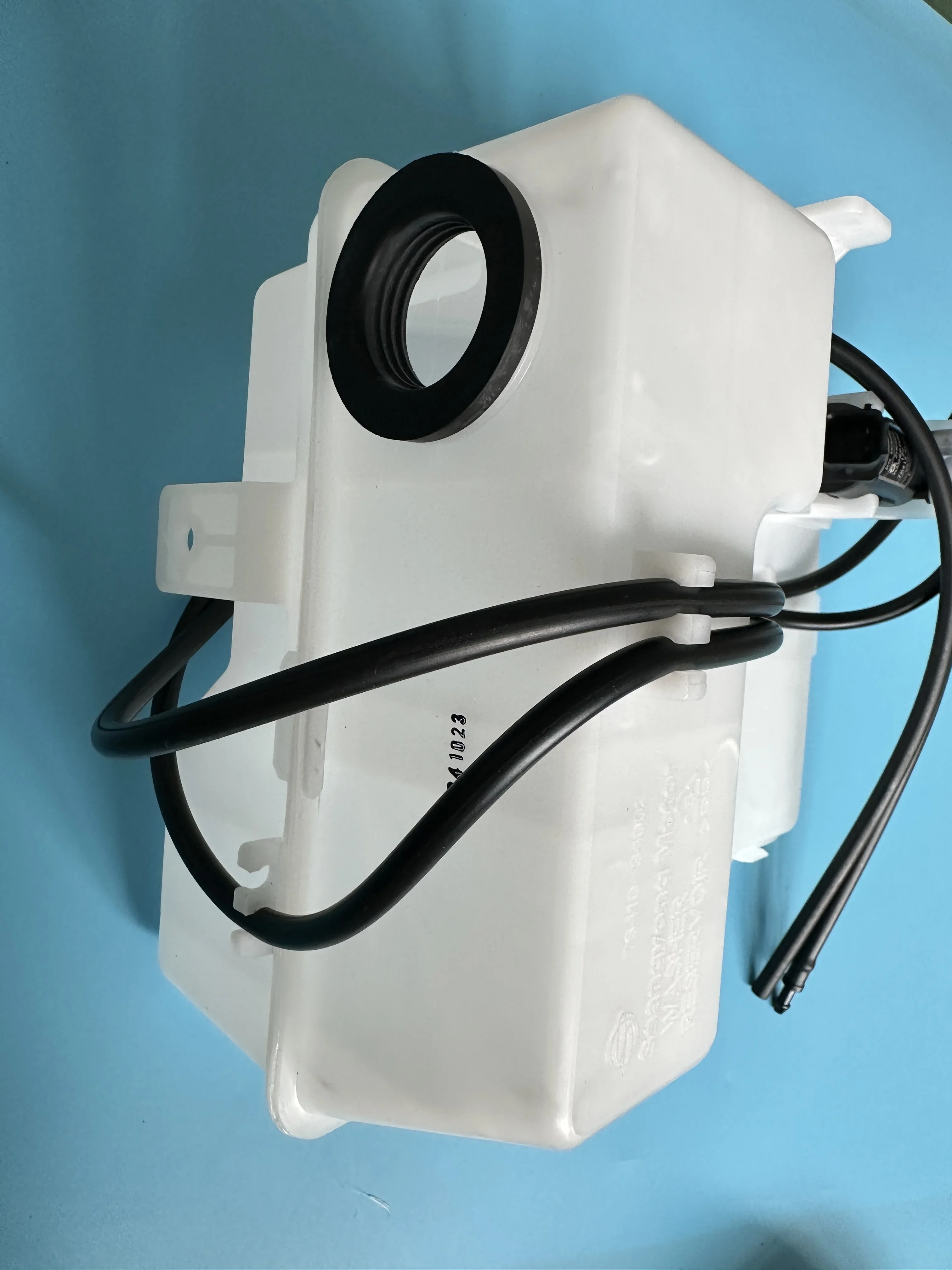 Unterlegscheibenbehälter-Tankbaugruppe 7841034002 für Ssangyong Korando C