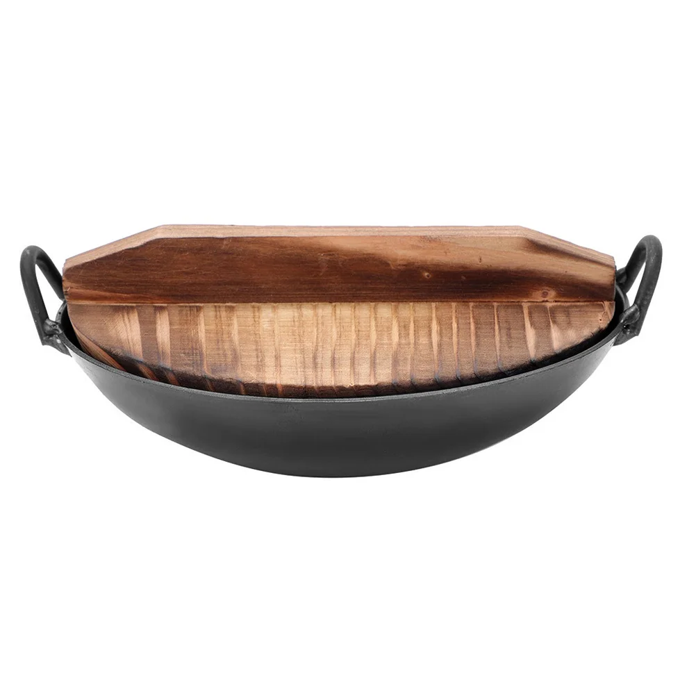 Compact Double Handle Mini Iron Wok with Cover Ideal for Simulation Cooking Scene Portable Small Wok for Play Kitchen Collection