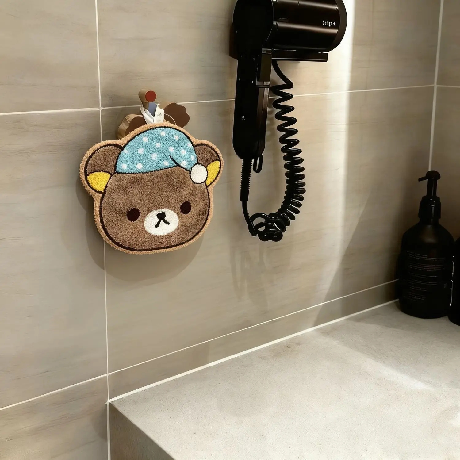 Anime Rilakkumas Hand Towel Hanging Type Absorbent Small Square Towel Kitchen Household Quick Drying Hand Towel Girl Gifts - view 4
