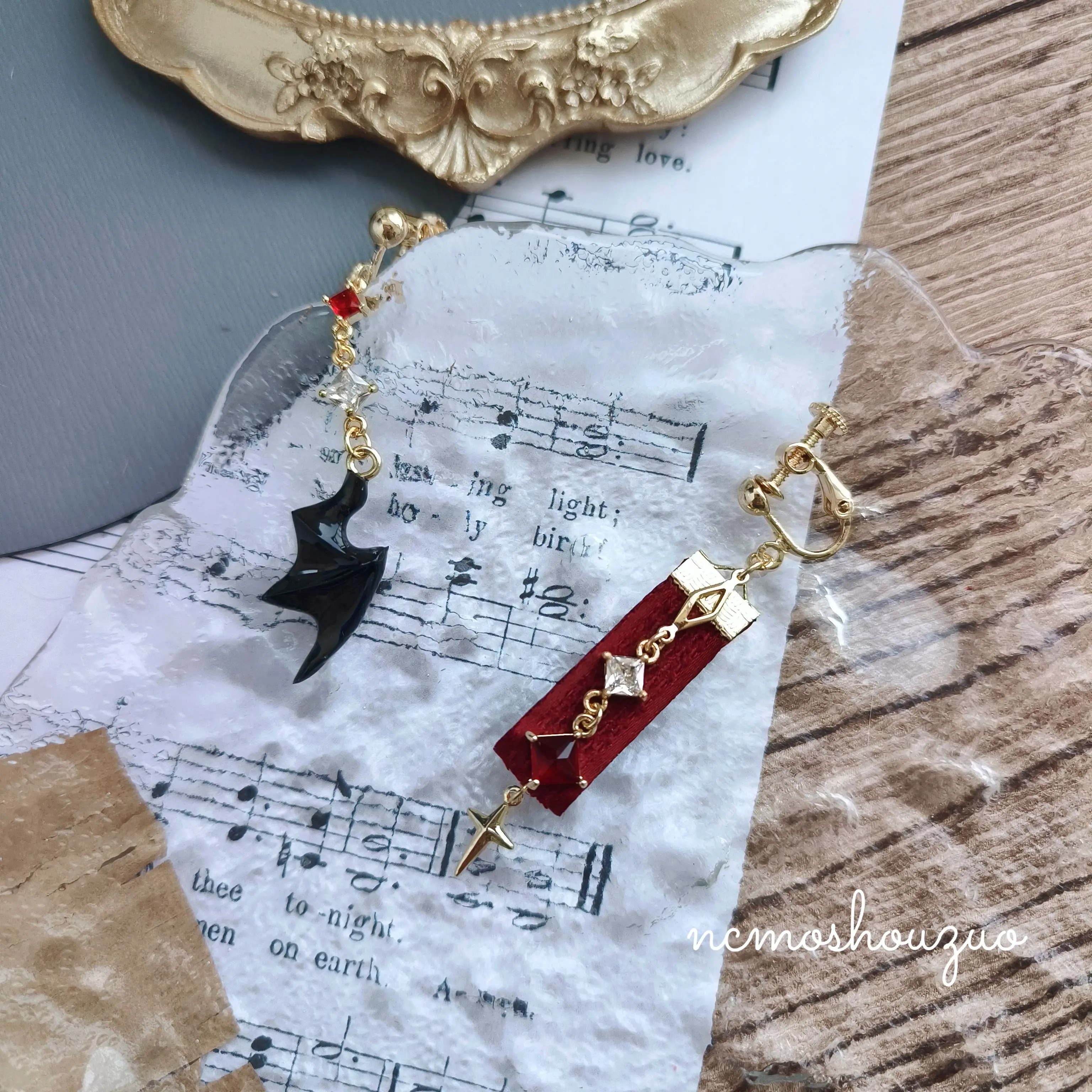 Brincos de Dahlia do anime Gen - Women Accessories Earrings avaliação e preço