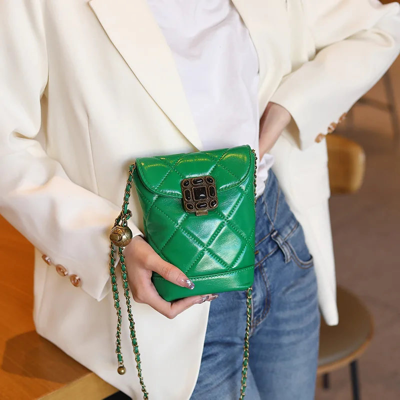 Fashionable Chain Mobile Phone 2024 New  Small Golden Ball Single Shoulder Calf Leather Women's Bag