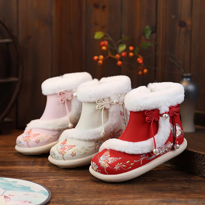 

Элегантные зимние сапоги Hanfu для девочек, милые теплые пушистые детские модные плюшевые сапоги до щиколотки, детские сапоги принцессы с мягкой подошвой и вышивкой