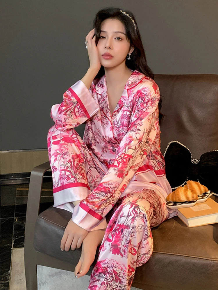 Fashion Printed Ice Silk Pajamas Women\'s Spring  Autumn New Satin Outer Wearing Home Clothes Loose Comfortable Pajamas Suit