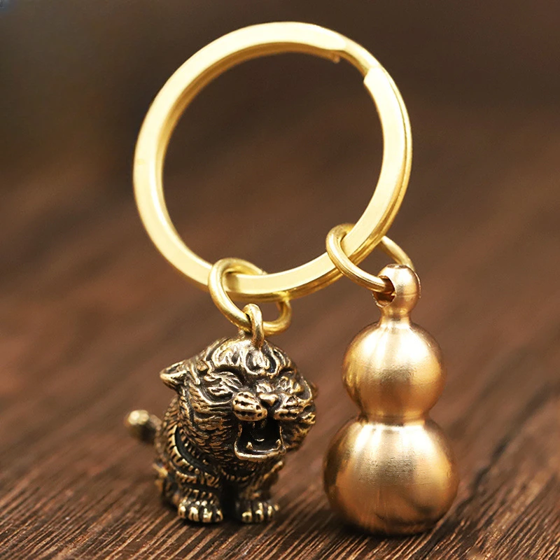 

Ethnic Style Roaring Q-version Tiger Keychain Decorate Your Key with A Variety of Chinese Style Elements and Accessories