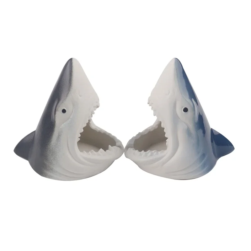 Creative Shark Head Shape Ashtray Desk Crafts Portable Ash Tray Cigarette Holder Tobacco Smoking Utensil Storage Box Key Tank