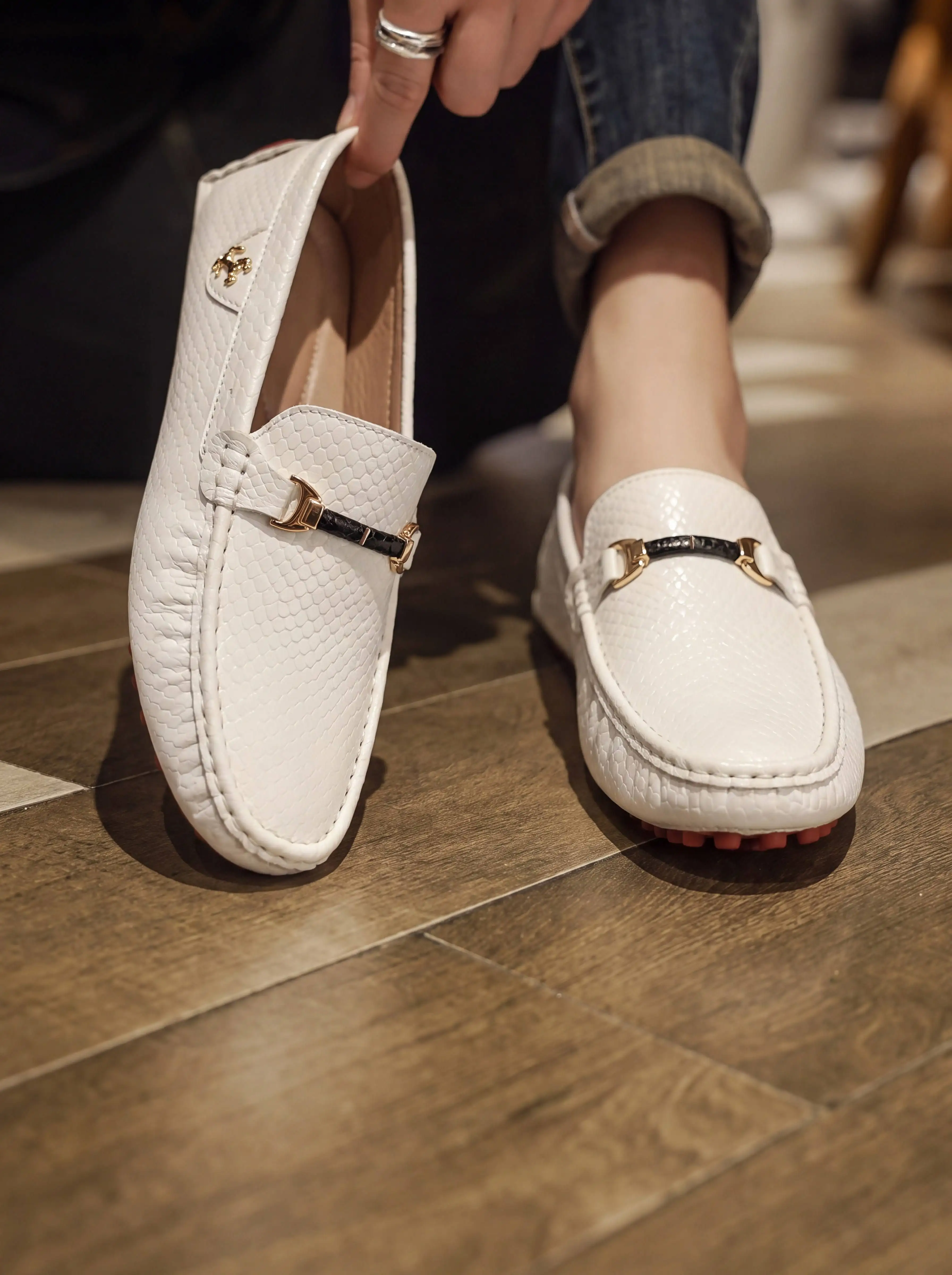 Men's Loafers for Men Handmade Moccasins Men Flats Casual PU Leather Shoes Luxury Comfy Slip on Loafers Size 48 Shoes for Summer