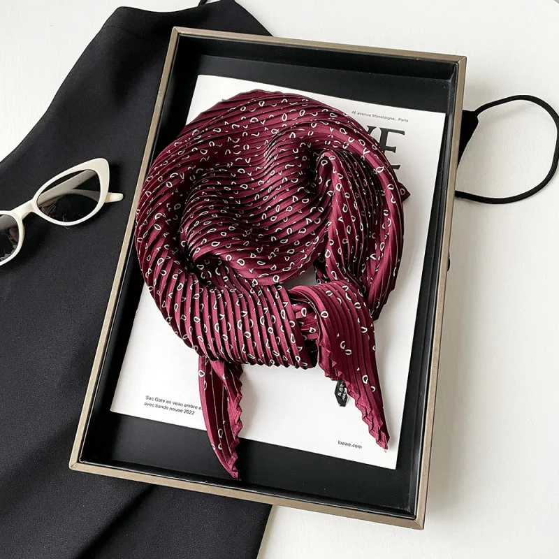 

2025 NEW Fashion Printing Satin Pleated Silk Women Scarfs Shawl Summer Proteck Neck Guard Ladies Festival Gift Size 42CMX92CM