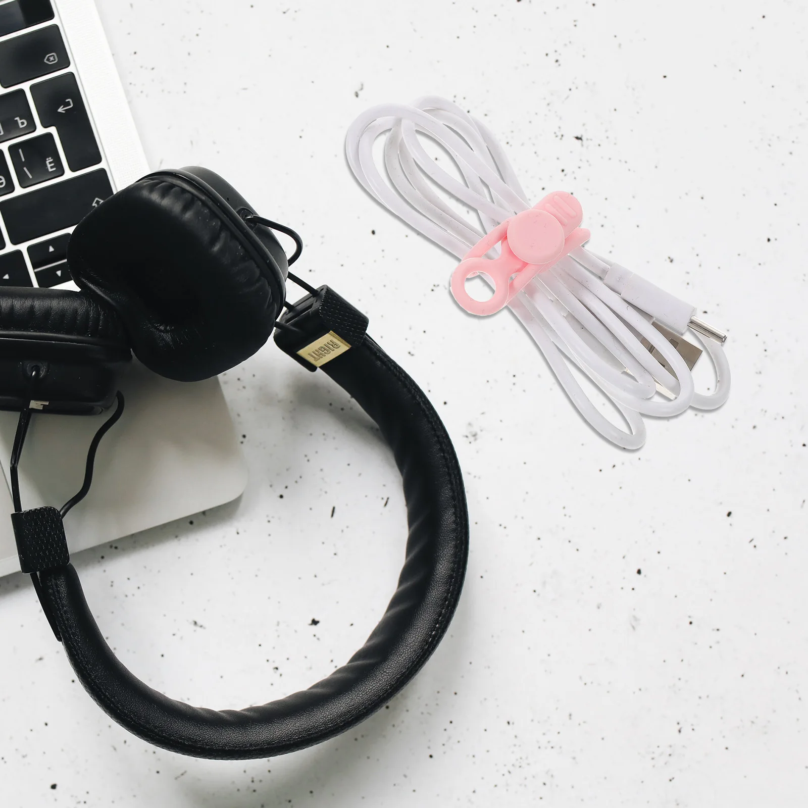 

20Pcs Cable Organizer Silicone Adjustable Durable Cord Holder Reusable Wire Management Data Cable Organizer Wire Fixing Straps