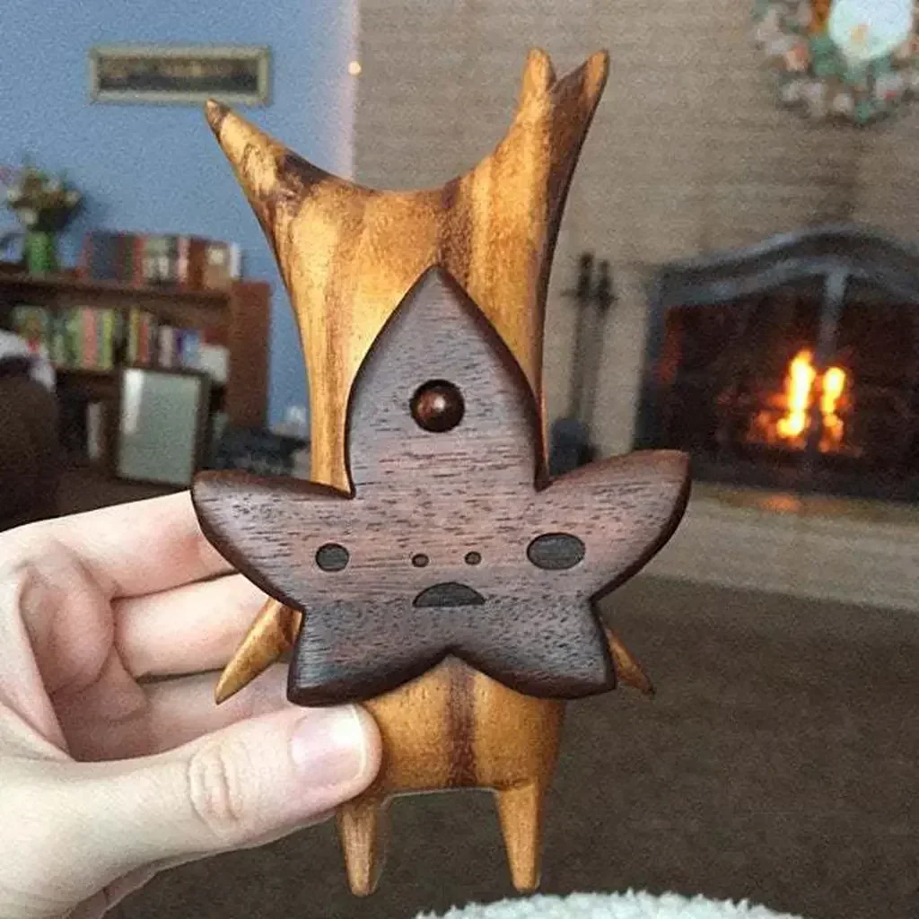 Statua Korok, famiglia Korok in legno, regalo artigianale per gli amanti del gioco Zelda Breath of The Wild, decorazione artigianale giocattolo