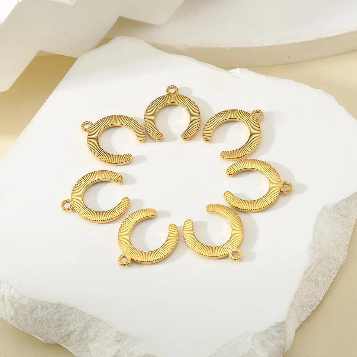 2/4 Stück Edelstahl-Emaille-Hufeisen-Mondform-Anhänger für DIY-Halsketten, Armbänder, Schmuckzubehör, Bastelbedarf – Detail 5
