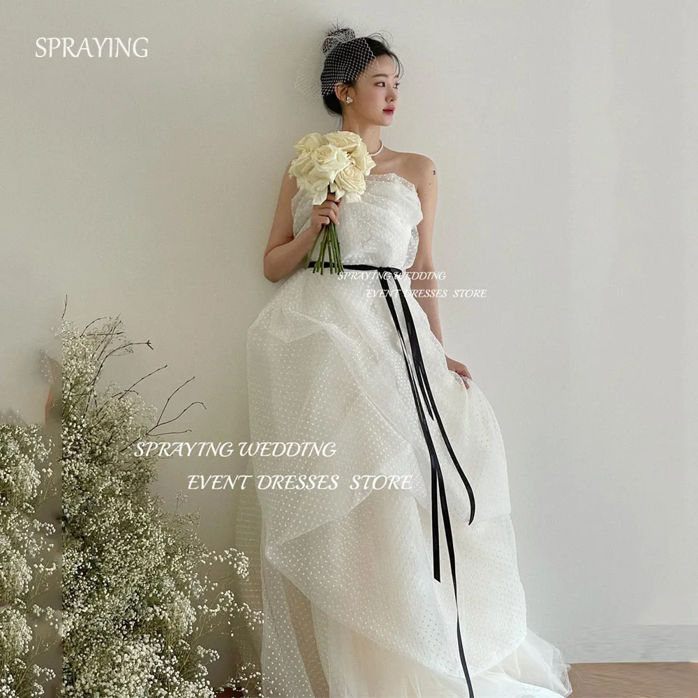 

SPRAYING Ivory Korea Wedding Dress Photo Shoot Strapless Tulle Bridal Gown Floor Length Corset Back 신부 웨딩드레스 Customized 2025