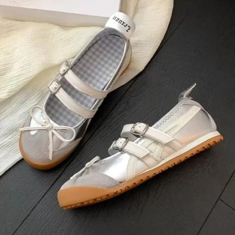 2025 Women Flats Bow Ballet Dance Mary Jane Shoes Summer Sandals Fashion New Brand Dress Designer Casual Shallow Mouth Shoes