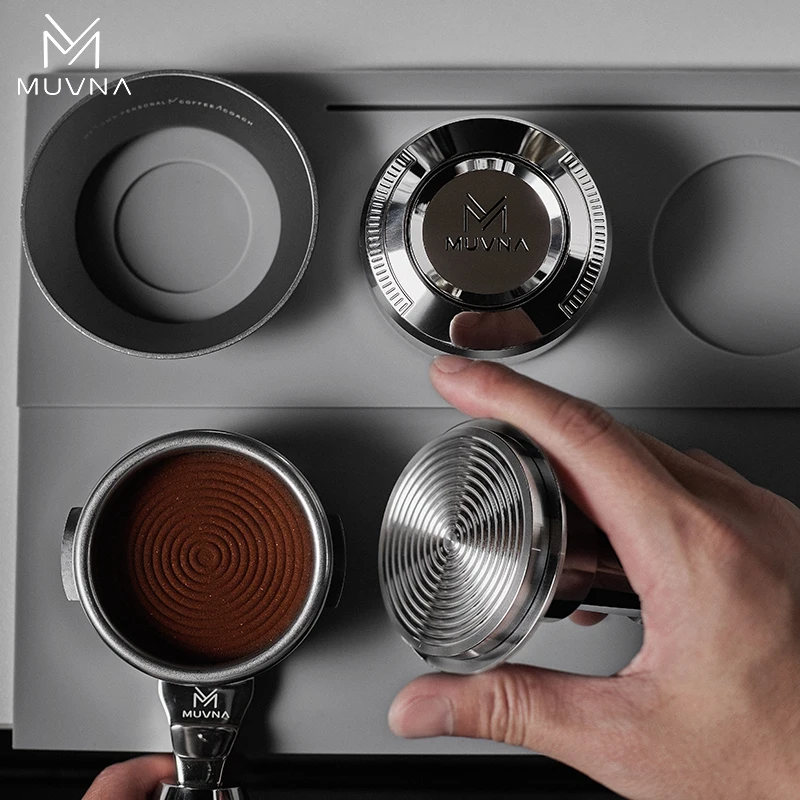 مكبس إسبرسو MUVNA V2، مكبس قهوة محمل بنابض بضغط ثابت بوزن 30 رطل، ارتفاع من الفولاذ المقاوم للصدأ قابل للتعديل، 51/53/58.35 مم