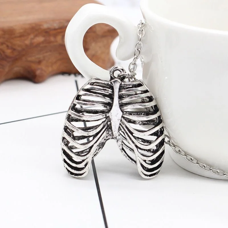القوطية الضلع قفص قلادة التشريحية الهيكل العظمي المفاتيح القلب القوطي الشرير فريد الرجعية قلادة قلادة مجوهرات للرجال/النساء #3