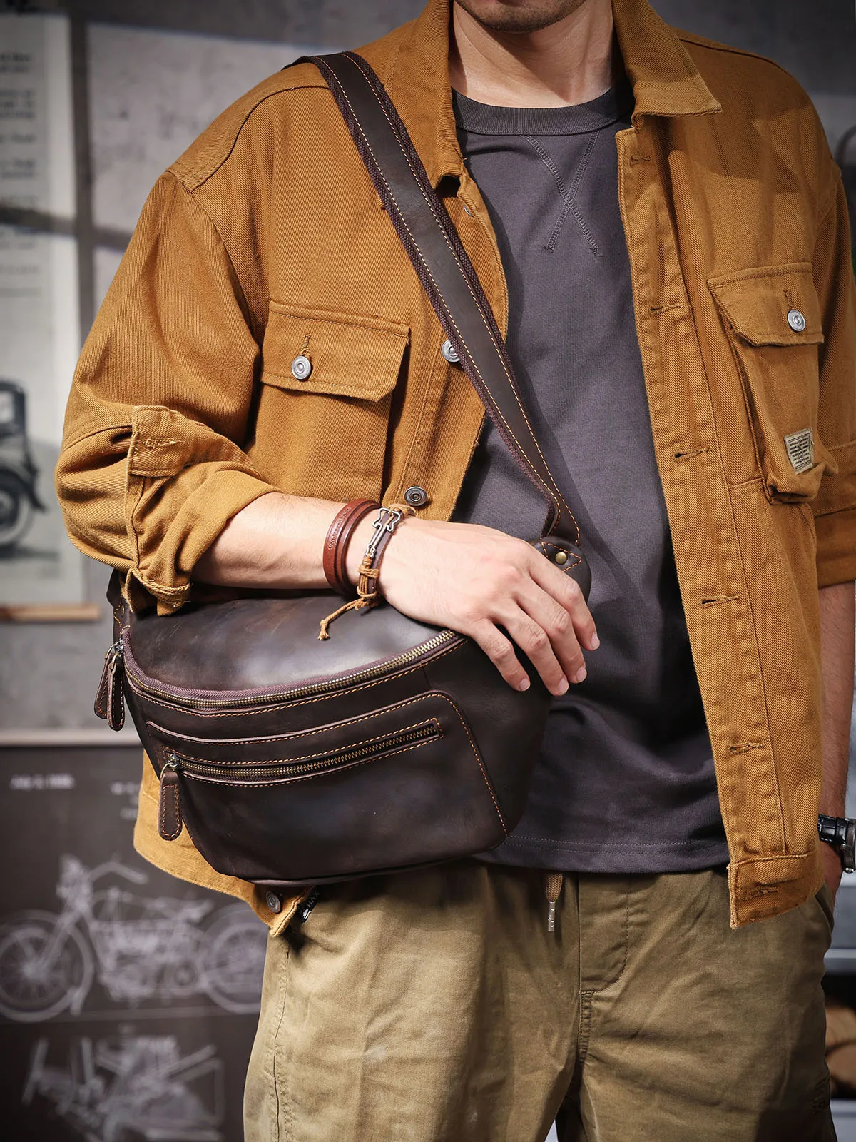 PNDME outdoor daily sports luxury crazy horse cowhide men chest bag vintage designer genuine leather motorcycle crossbody bag
