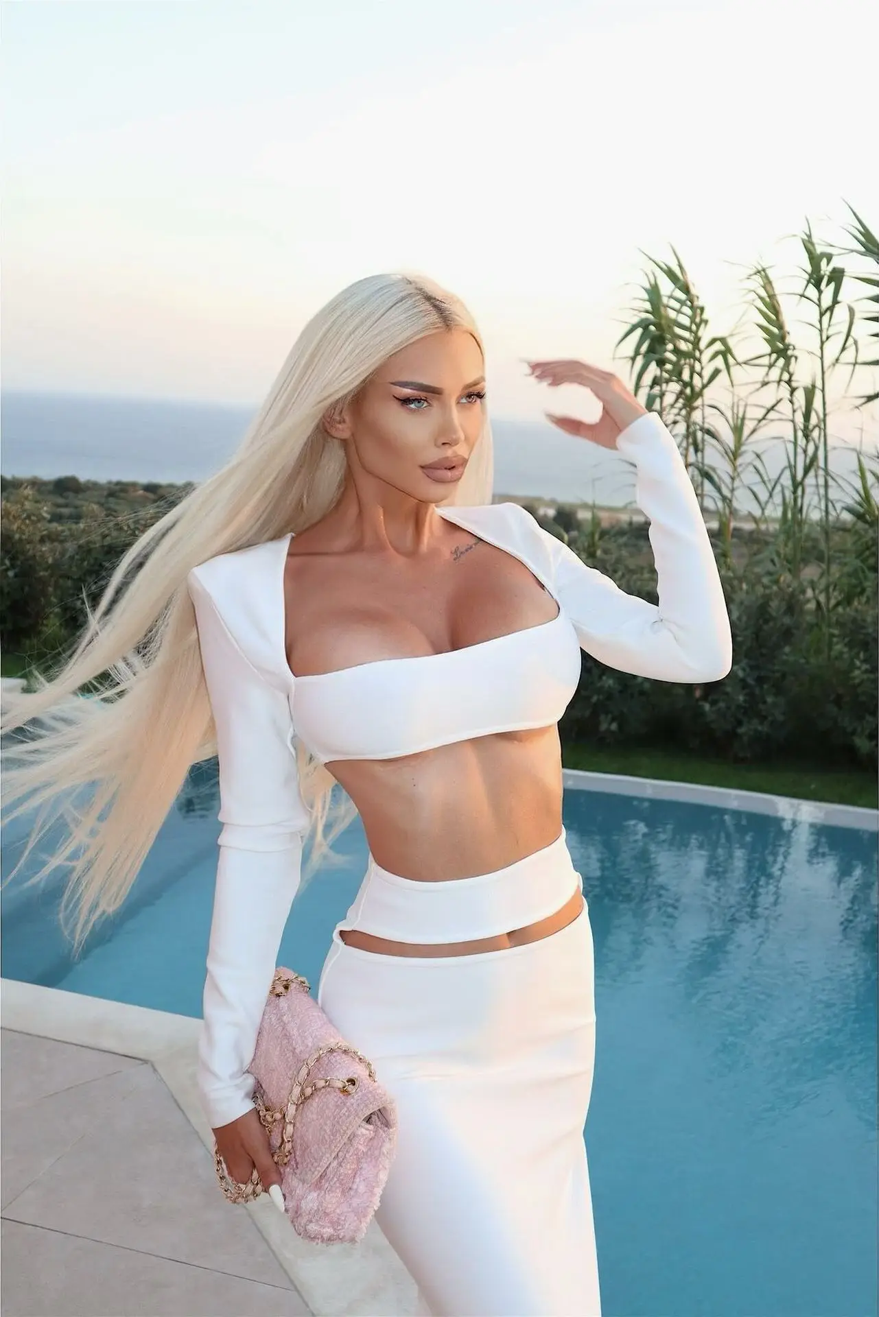 2025Nueva llegada Sexy de corte bajo Top corto ahueca hacia fuera la falda larga conjunto moda caliente fiesta vacaciones vendaje vestido