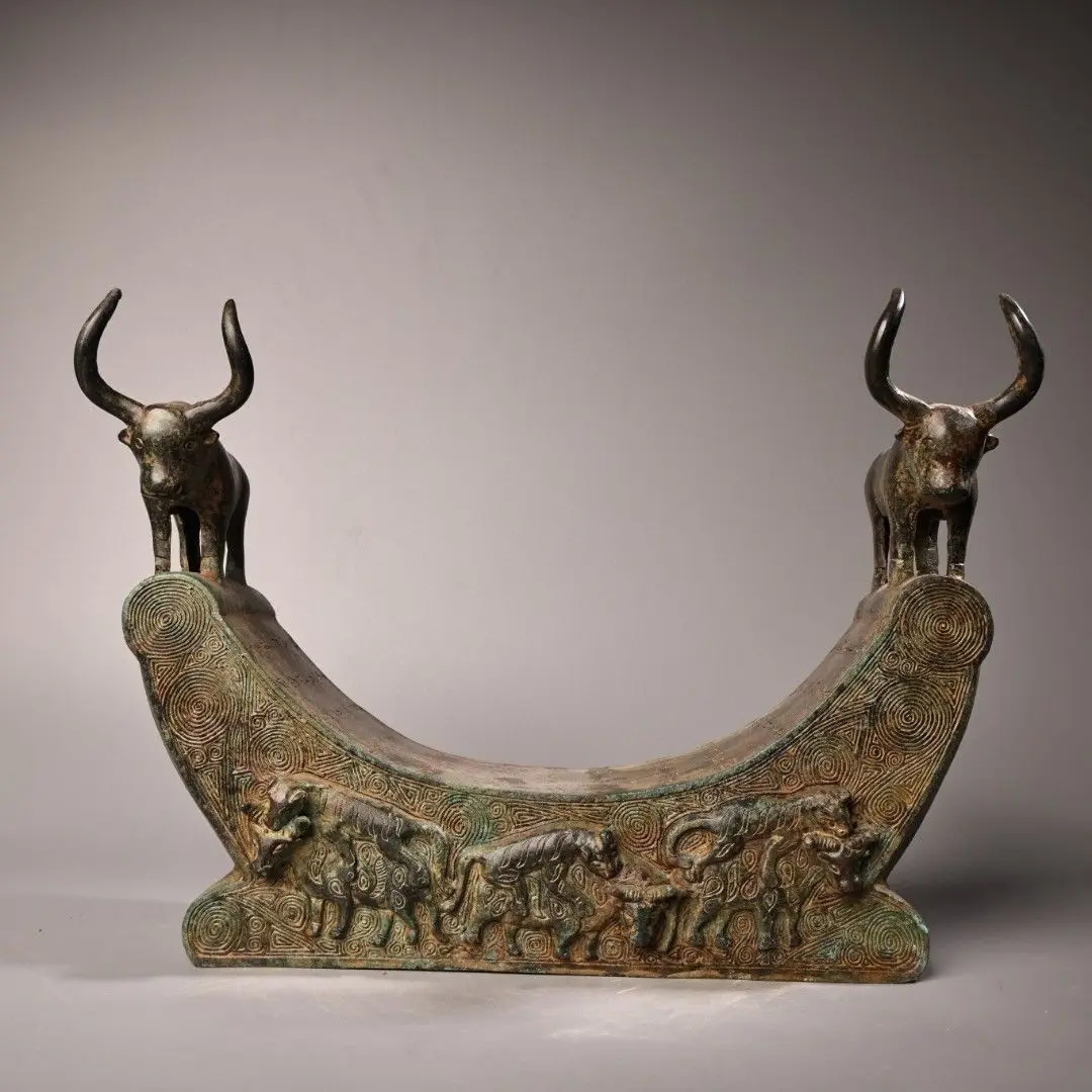 Bronze ox pillow belt with inscription craftsmanship, bronze collectible, ancient-style decoration, pure copper