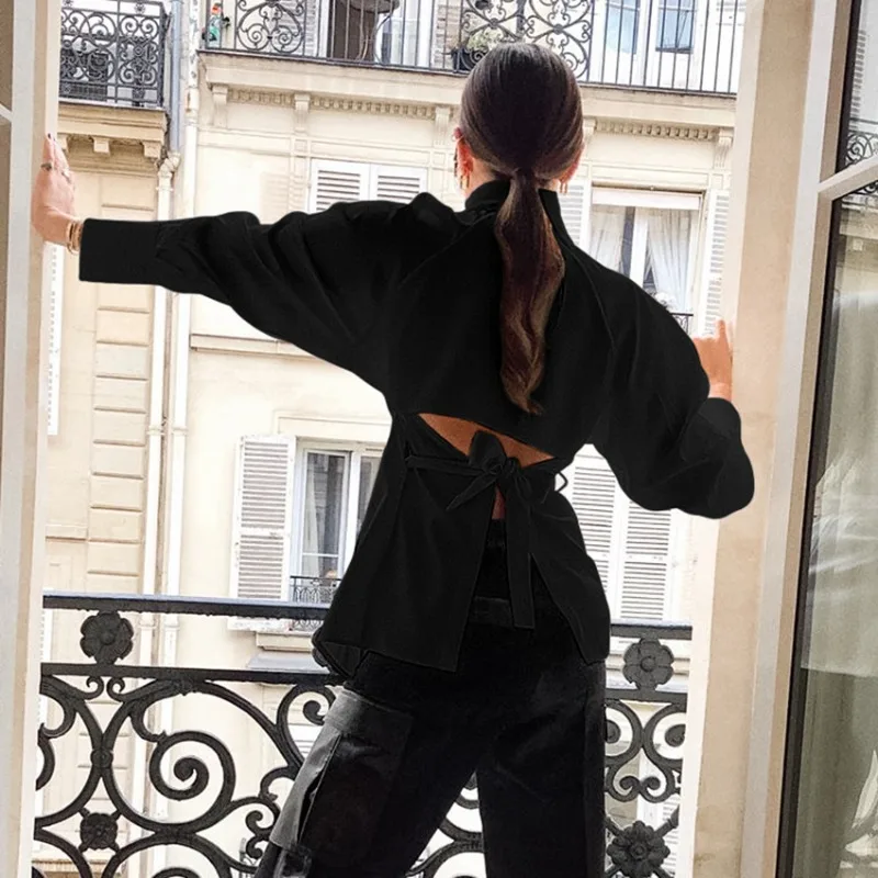 قميص ربيعي بسيط موضة ربيع 2026 أبيض مجوف متوسط وطويل من الأسفل قميص نسائي ضيق بأكمام طويلة في مكان العمل #4