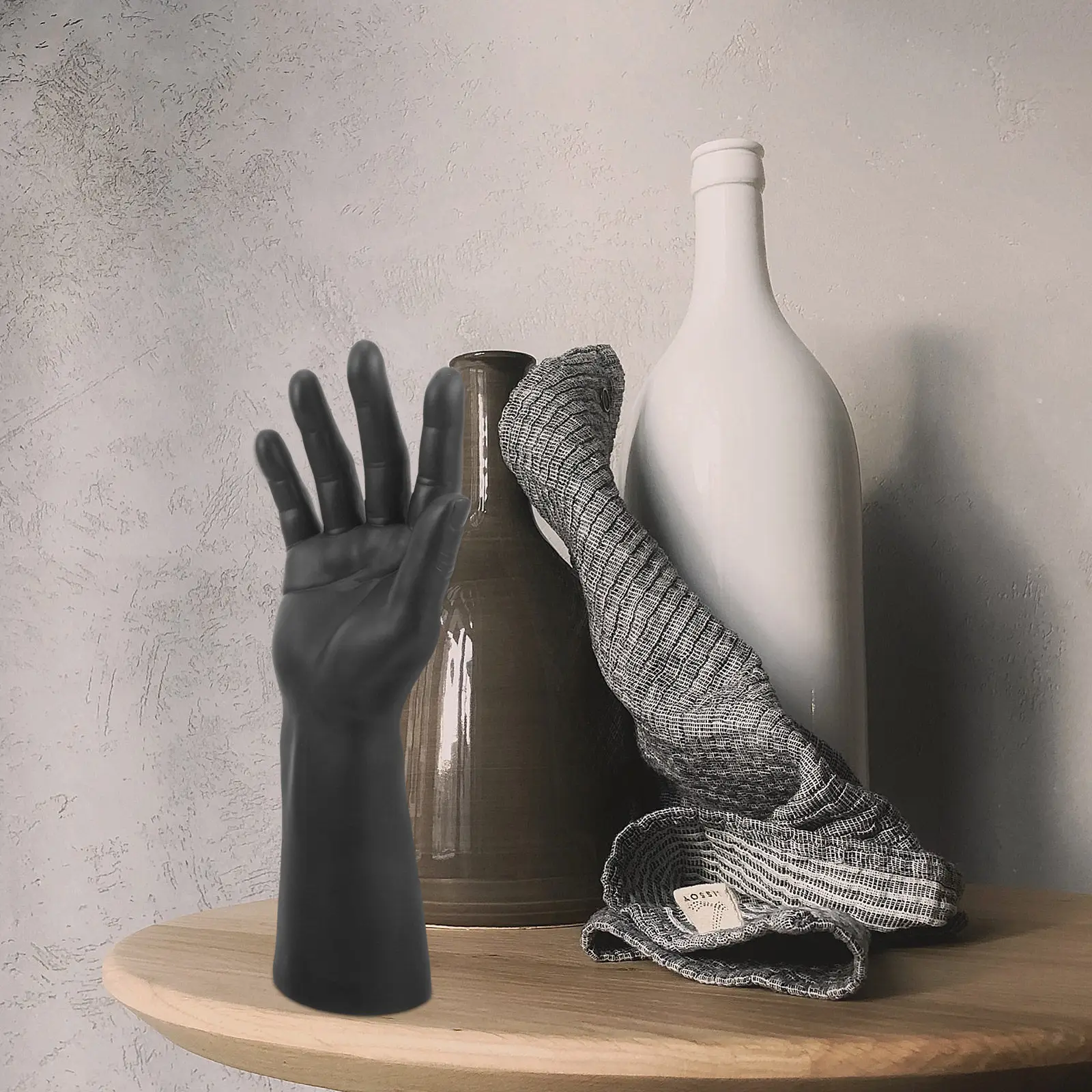 

1Pcs Male Hand Ring Display Stand Lightweight Vinyl Simulation Hand Form Jewelry Organizer Holder Portable Ring Finger Display