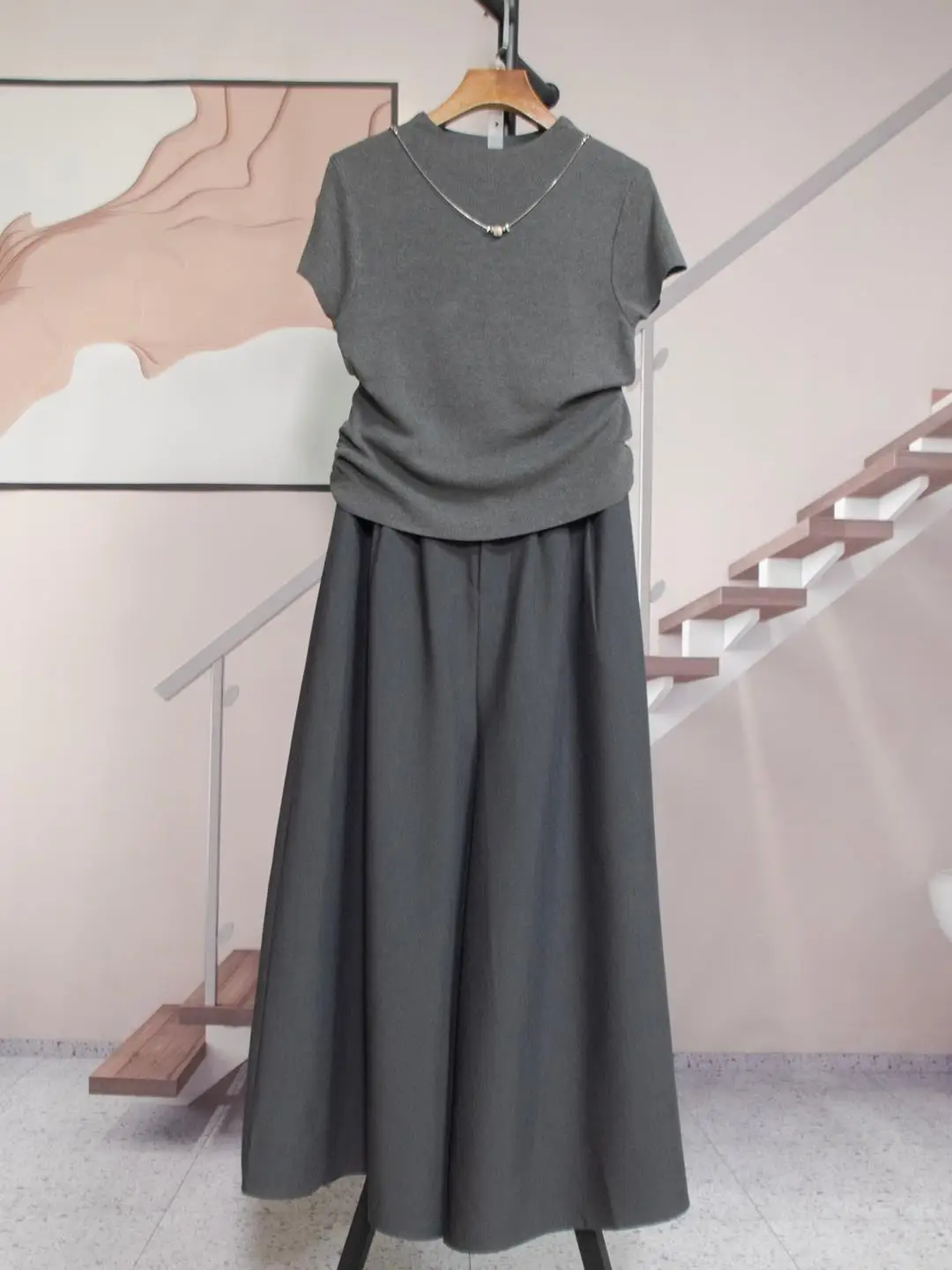 

Fashionable Knitted Slim Fit Short Sleeve Two Piece Set Women's Style Spring Autumn New Arrival Breathable Comfortable round ...