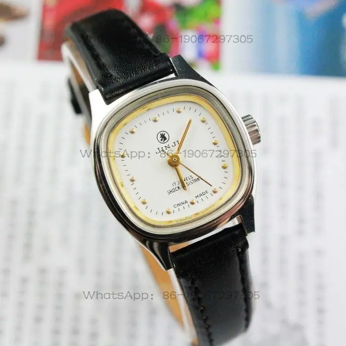 

Original stock, produced by Shanghai Watch Factory, Golden Rooster Ladies Manual Mechanical Watch, diameter 26mm