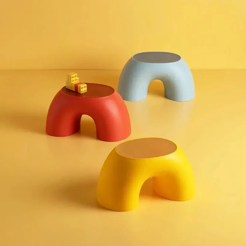 Hocker Kunststoff Regenbogen form Fuß schemel Sicherheit Kinder Tritt hocker Sitz für Wohnzimmer Innen möbel Kinder hocker Spielzeug