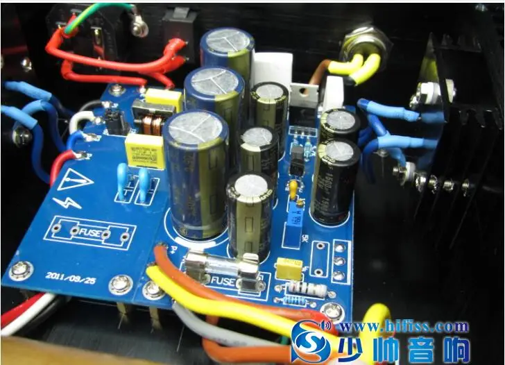 Teradak DC-100W مصدر طاقة خطي عالي الأداء تيار عالي 12 فولت/6.25 أمبير ترشيح طبقة مزدوجة عملية ثابتة للغاية