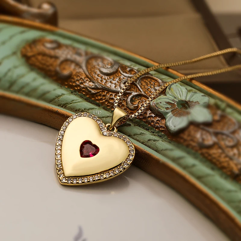 GANPUP Stilvolle Elegante Funkelnde Herz-Halskette mit Rotem Zirkonia-Anhänger für Damen, Modische Schlüsselbeinkette, Choker-Schmuck, Geschenk – Detail 4
