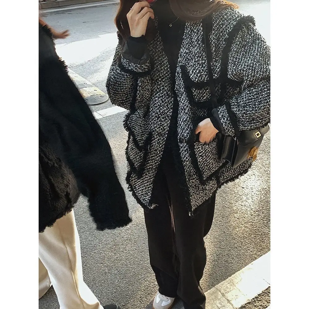 

Fall and Winter New Women Tops Tweed Jacket Korean Fashion V-neck Long Sleeve Single Breasted Thick Female Coats Clothing
