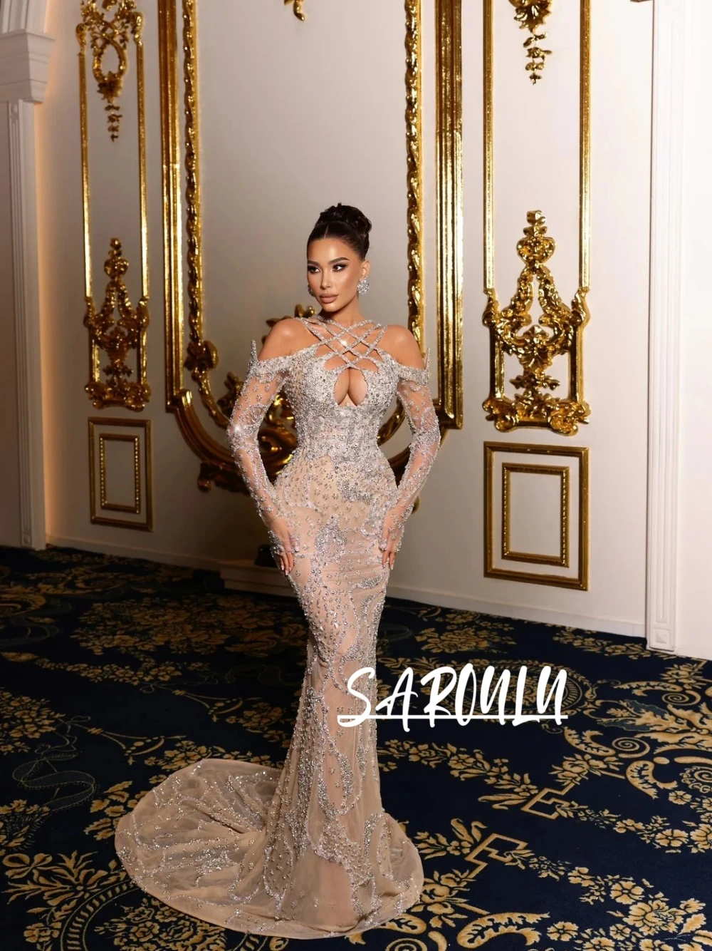 

Luxury Crystals Mermaid Evening Dress Sexy Cut Out Customized Sparkly Wedding Party Wear Gorgeous Beaded Off Shoulder Prom Gown