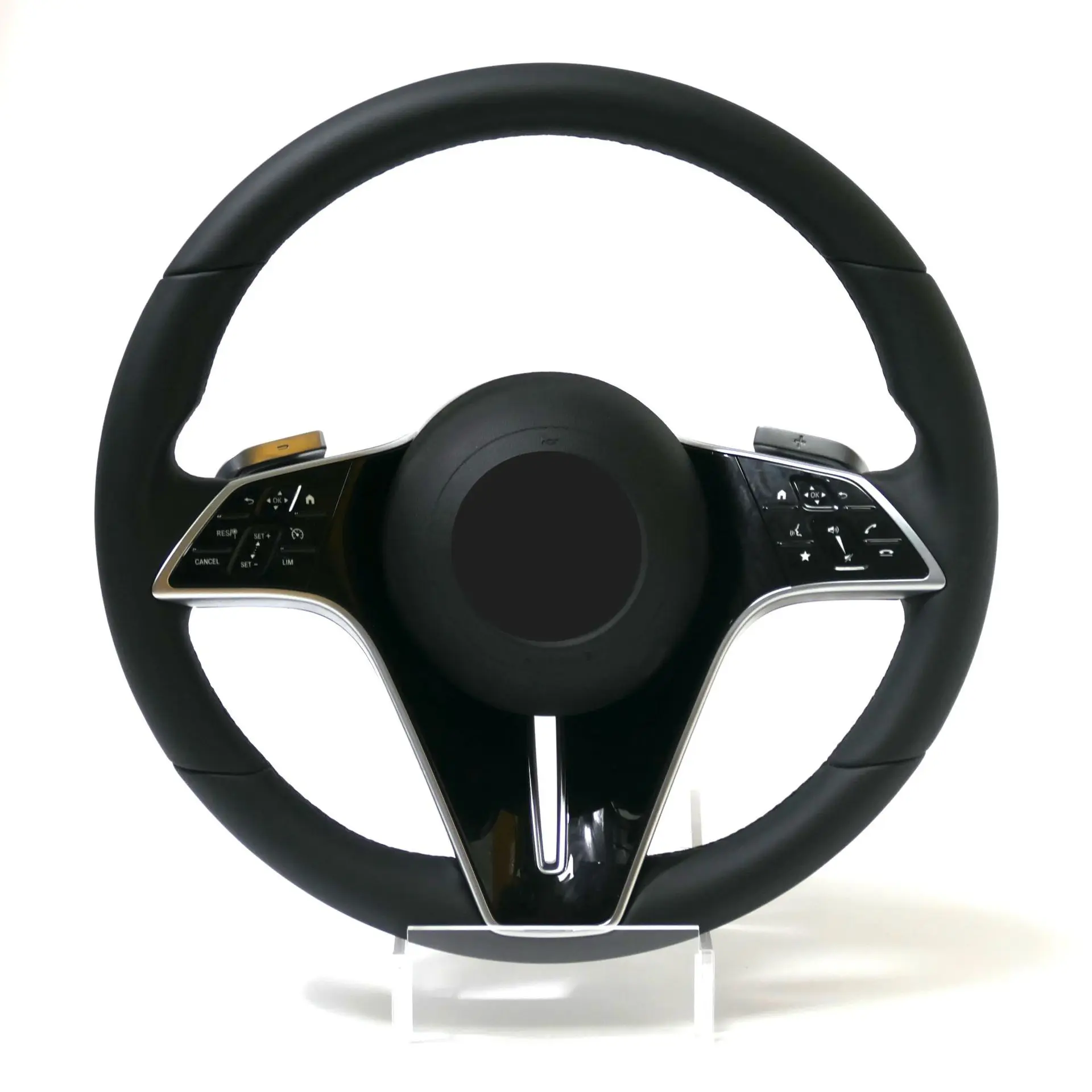 

Suitable for Mercedes-Benz W222 W203 W204 W205 W212 W213 CLS AMG GT leather steering wheel