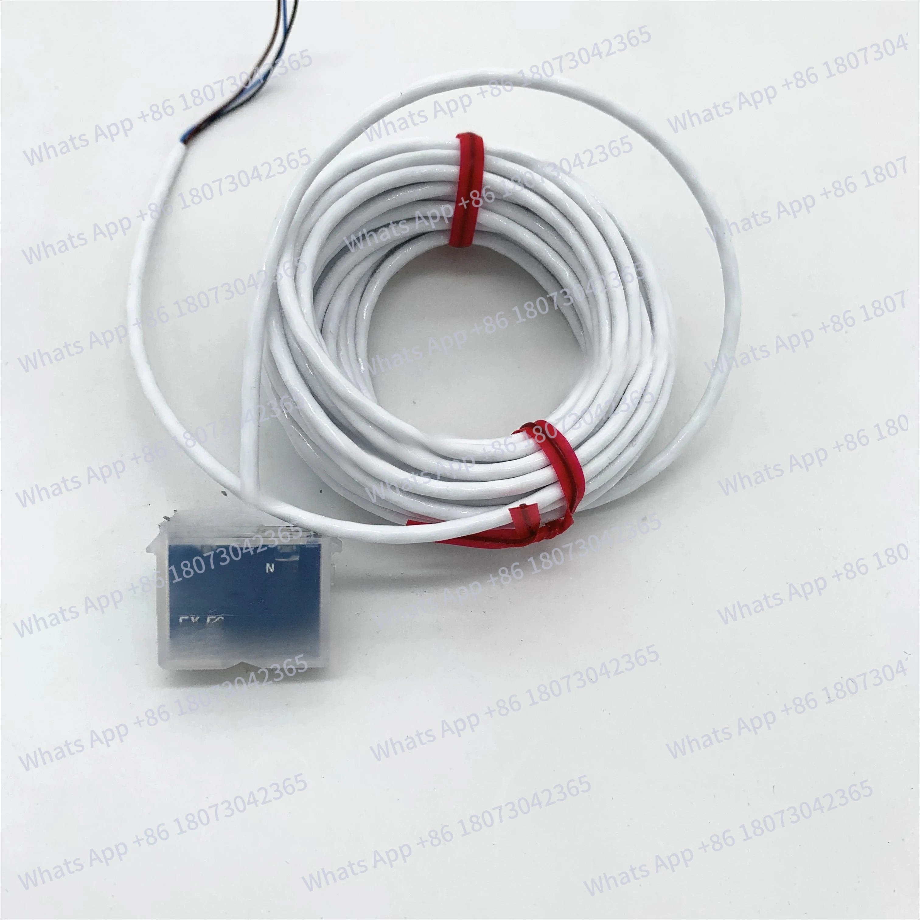 

Новые оригинальные датчики уровня жидкости EX-F61-C5 EX-F61