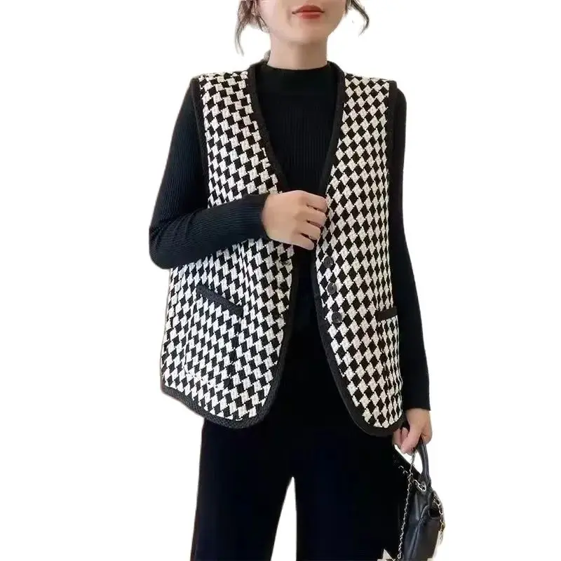 

Spring Autumn Women's Waistcoat 2024 New Fashion Loose Leisure Jacket Chequer Coat Pocket V-Neck Tops Vintage Outerwear Female