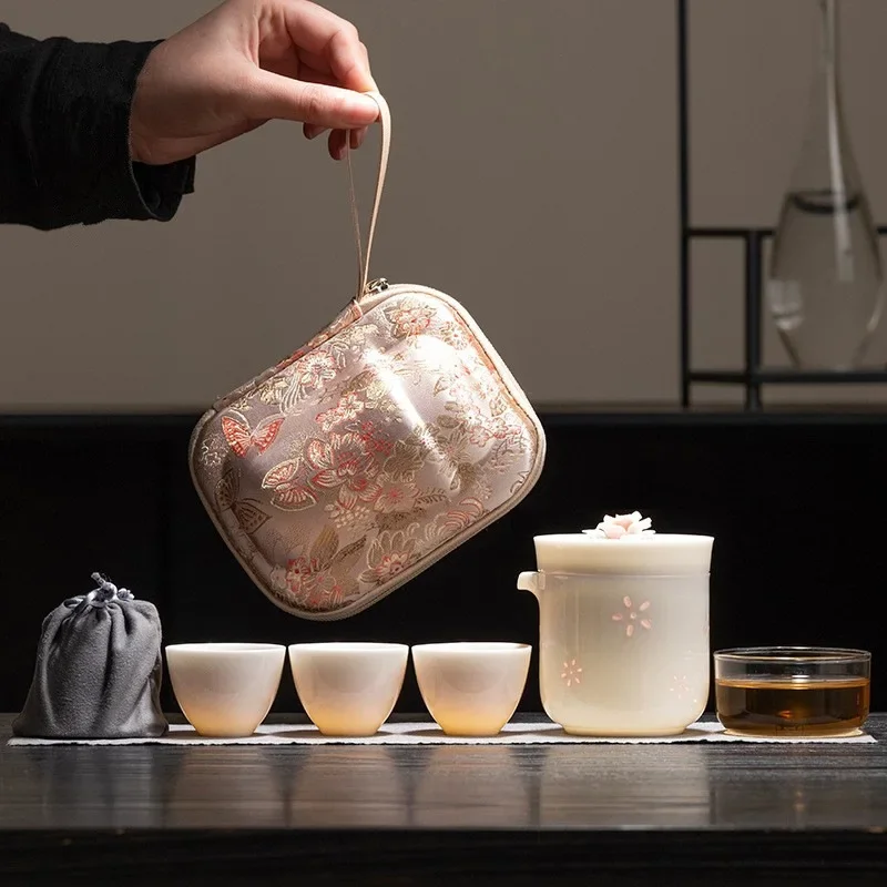Travel Tea Set for Person Ladies Pinch Flower Quick Cup One Pot Three Cups Portable Tea Drinking Equipment Tea Ceremony Gift Set