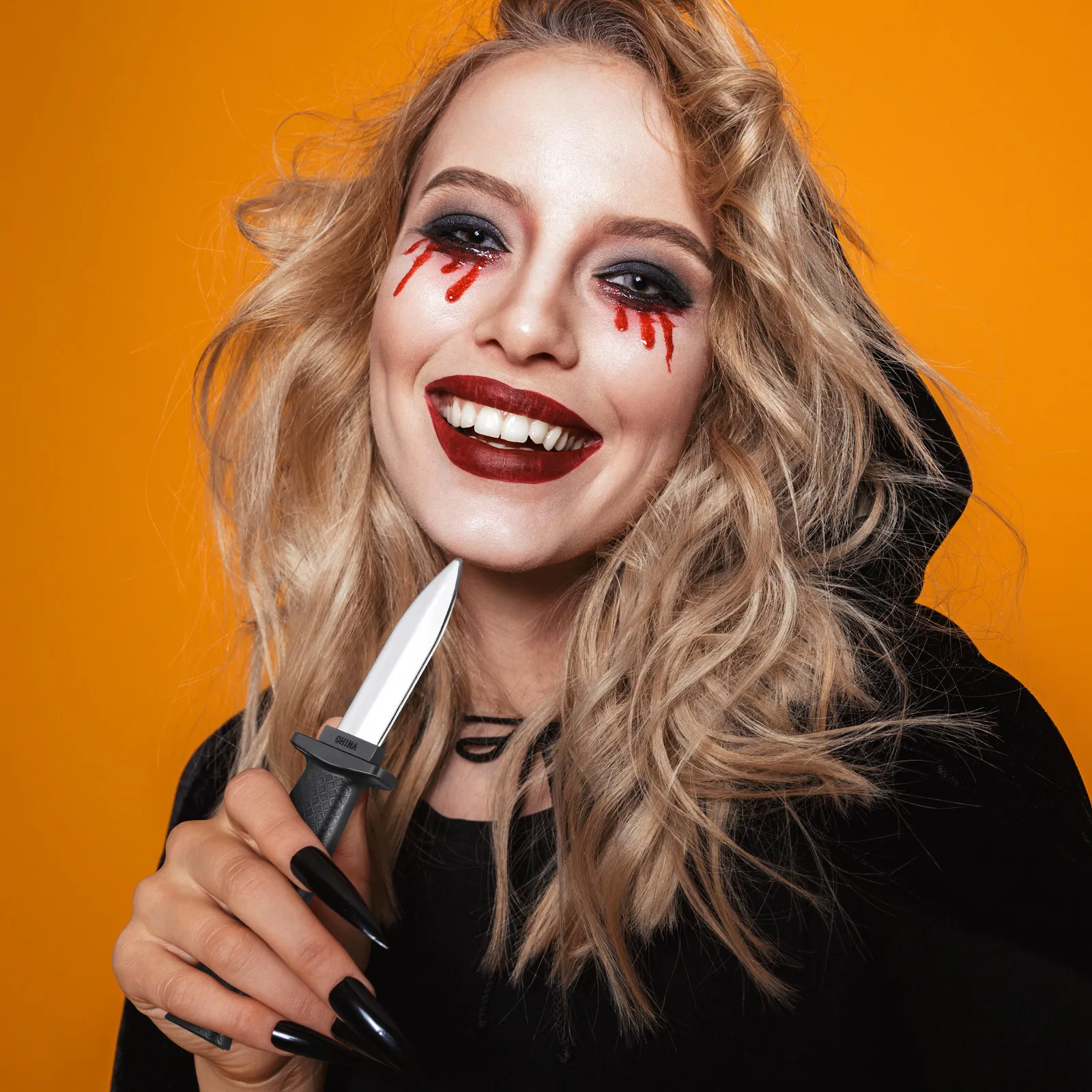 

2Pcs Plastic Retractable Knife Novelty Joke Prop Disappearing Trick for Halloween Fancy Dress Theater School Play Prank Stuff