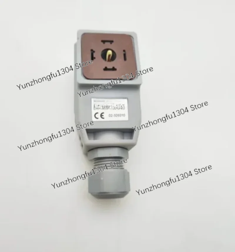 

02- 326010 Виккеры EHH-AMP-702-D-20