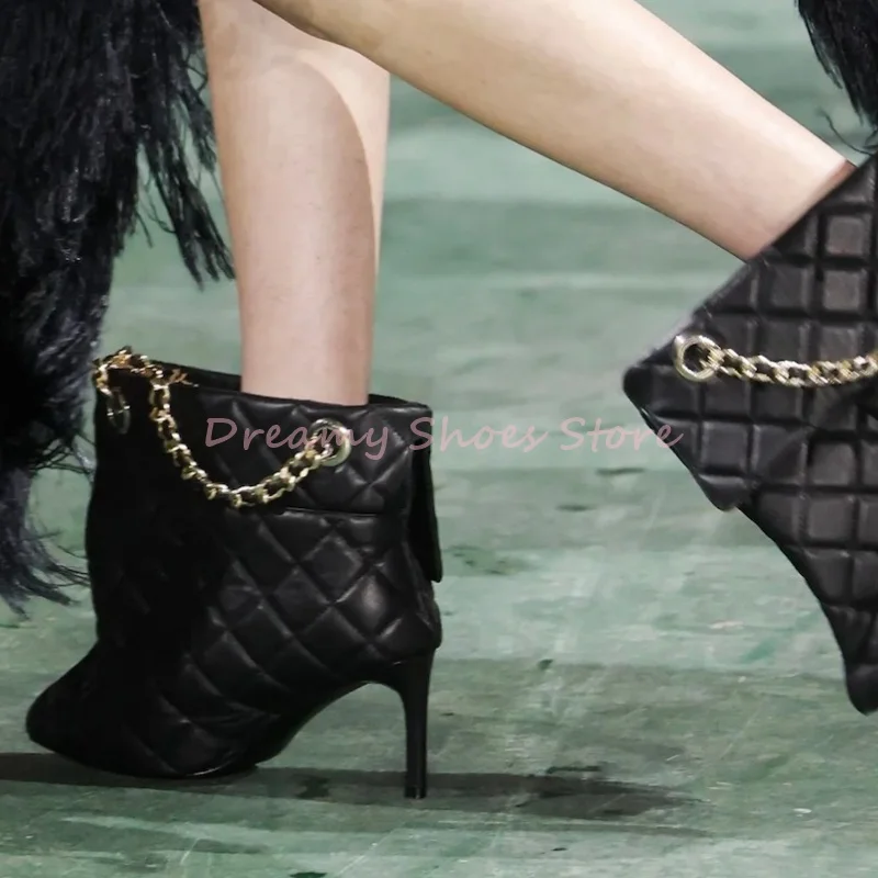 

Gold Chain Bag-Style Wide Tube Short Boots Women Sexy Mesh Slip On Stiletto Ankle Boots Retro Fashion Party Catwalk Ladies Shoes