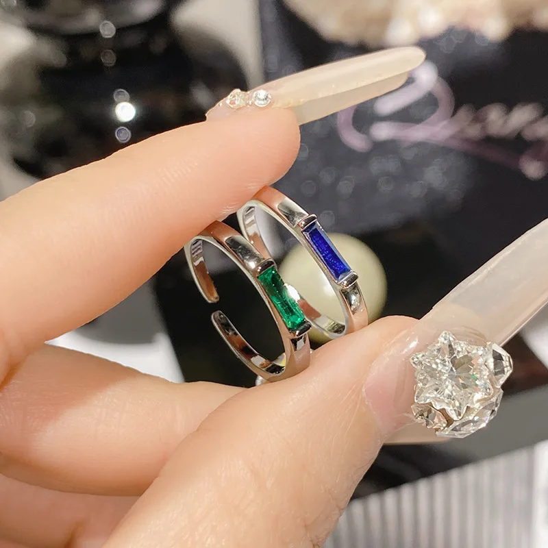 

MDLFES Mo!ssan Diamond Style Little Red Book Couple's BFF Spinel Ring Silver Plated Niche Designs