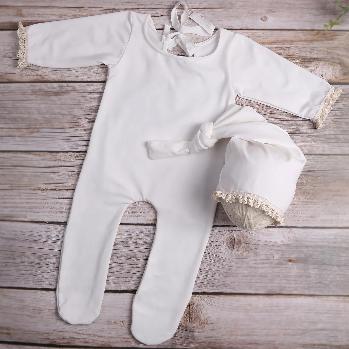 Ylsteed Newborn Boy Footed Jumpsuit for Photo Shooting White Bodysuit with Hat Baby Photography Outfits