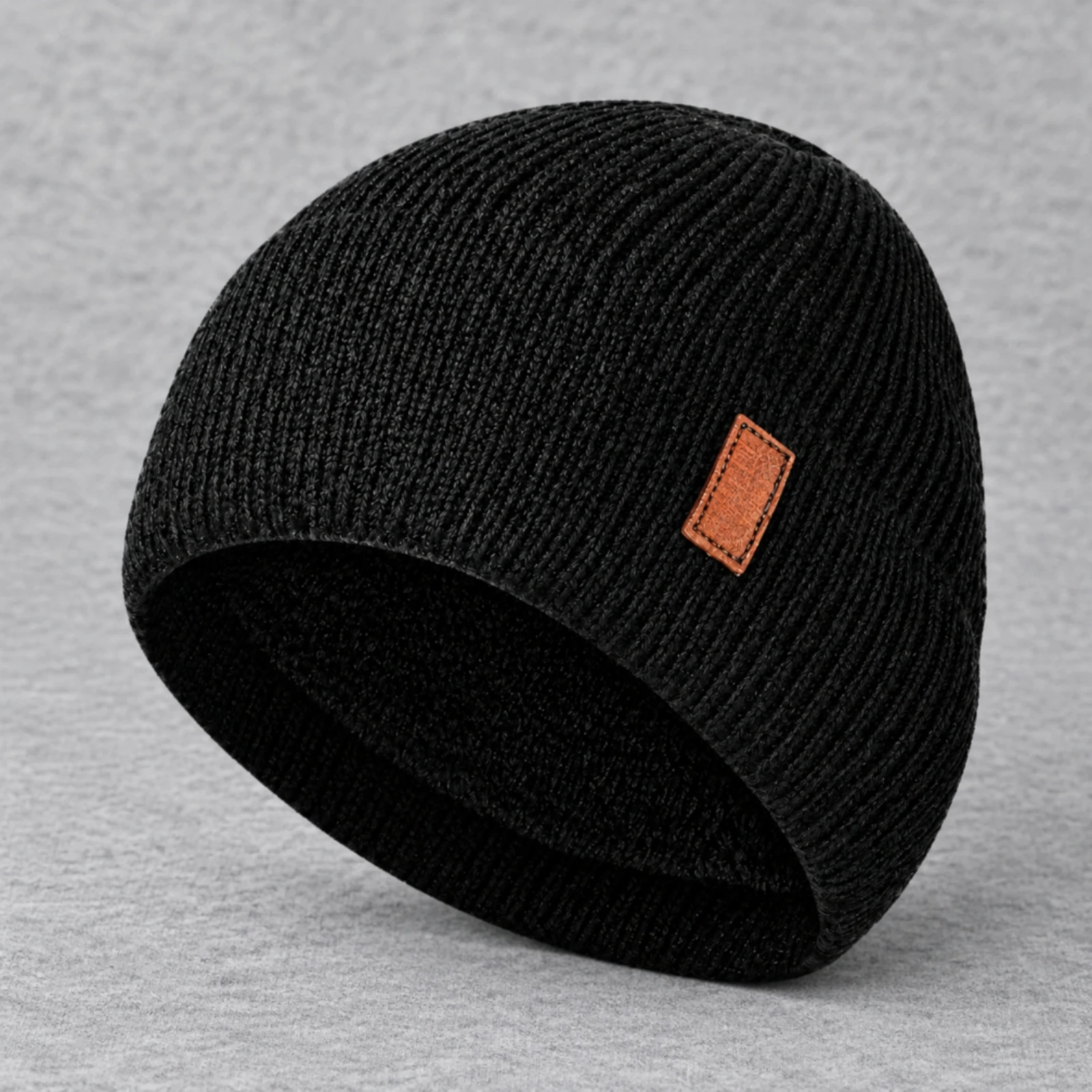 Fleece-Lined Winter Beanie Insulated Beanie with Fleece Sporty Ribbed Cuff Winter Hat Warm Close-Fitting Knit Hat Snug Fit